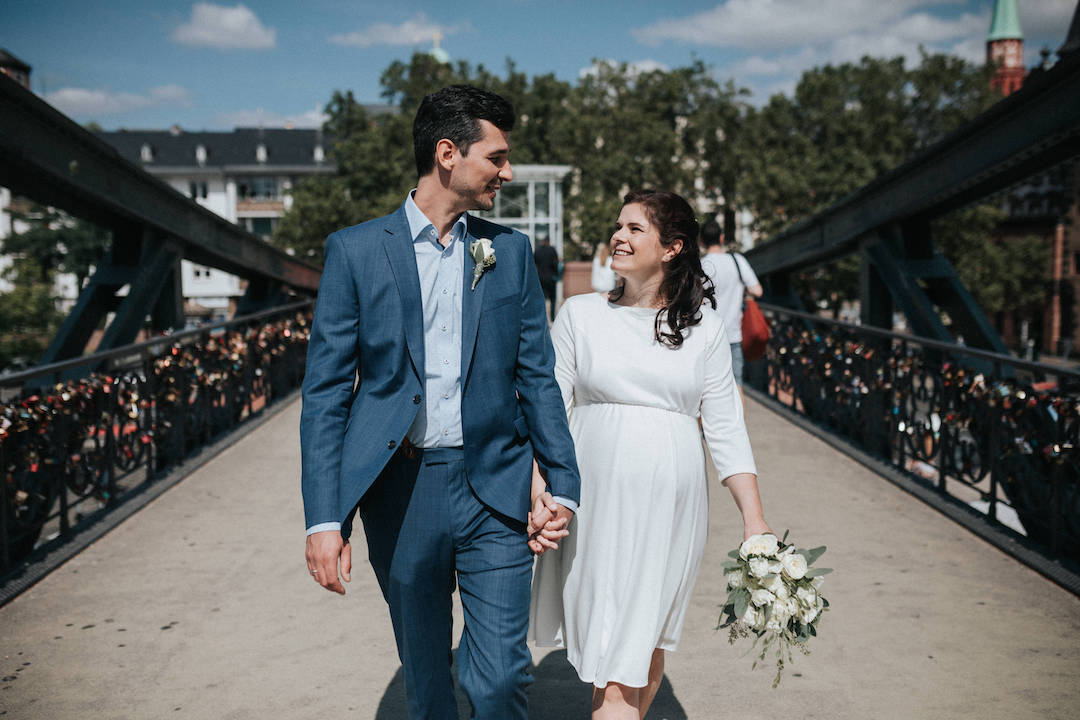 Brautpaar auf dem Eisernen Steg Frankfurt